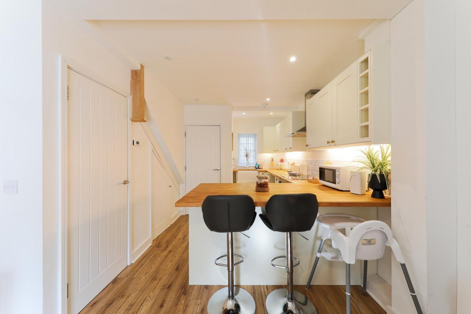 Hythe Townhouse Retreat Villa Esterno foto